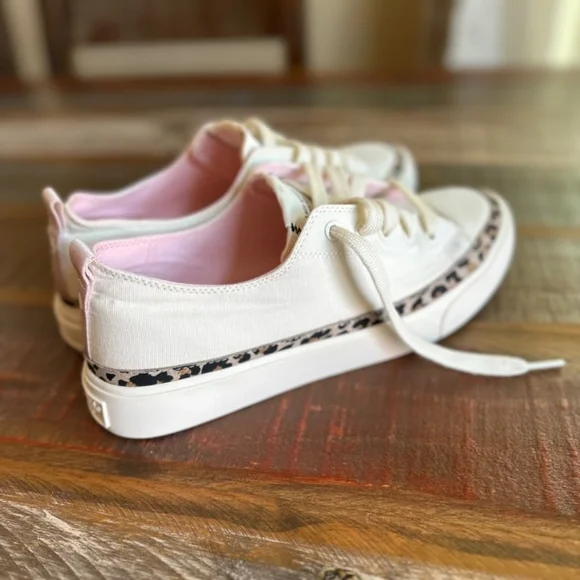 🔥👟👟KATE Spade! Kaia Leopard Print Trim Canvas Sneakers in cream-NEW!!👟👟🔥 - Picture 16 of 16